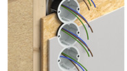 Bild 5: Bei einer F30-B-Wand in Holzbauweise können die Brandschutzdosen »HWD 90« als Fünffach-Kombination ausgeführt werden