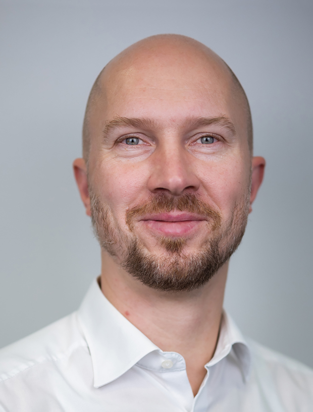 Jochen Mader ist Regionalverkaufsleiter Süd-Ost und Verkaufsleiter Elektro